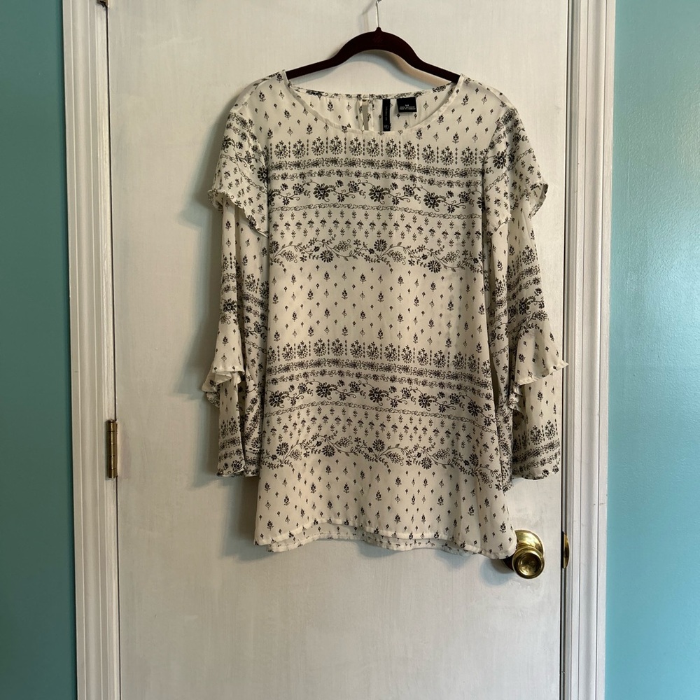 NWT New Directions Women’s Floral Top, Ivory/Olive/Grey, Size M